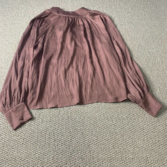 Pink Lily Womens‎ Blouse Top Size Medium Purple Long Sleeves Crew Neck Tie Back - Picture 1 of 11